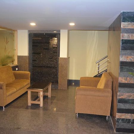Hotel Royal Opera Bangalore Bagian luar foto